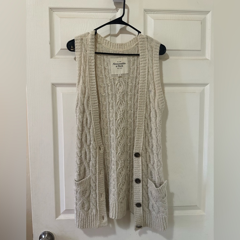 Small vintage Abercrombie and fitch wool/alpaca vest/cardigan